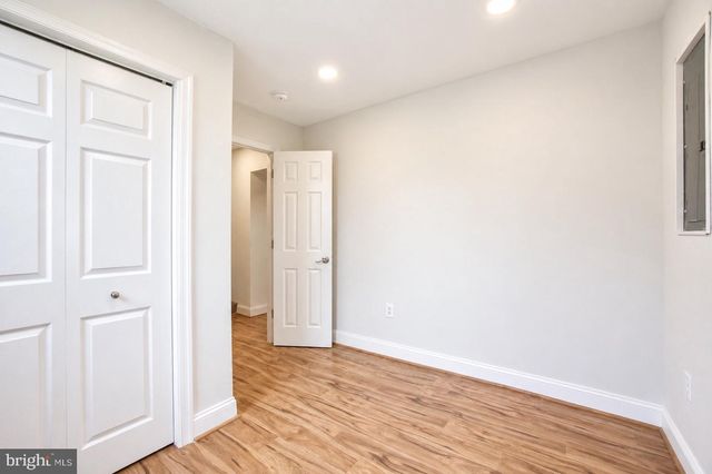 2851 ROBINSON PL SE, Washington, DC 20020