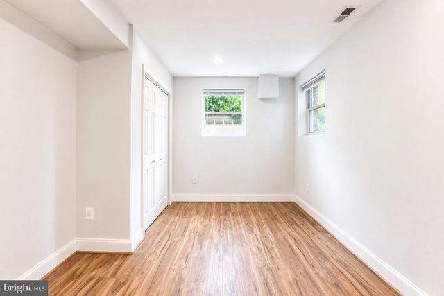 2851 ROBINSON PL SE, Washington, DC 20020