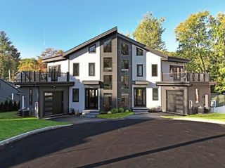 18 Josselyn Pl 18, Newton, MA 02461