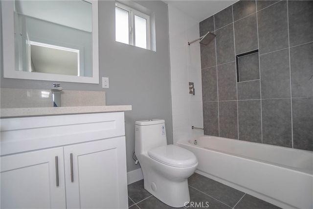 6823 Live Oak, Bell Gardens, CA 90201