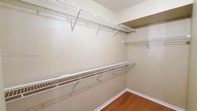 577 SW 111th Ln 203, Pembroke Pines, FL 33025