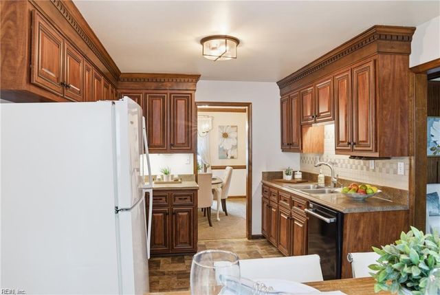 2728 Blacksmith TRL, Chesapeake, VA 23322
