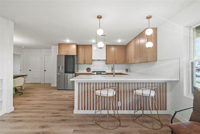 820 Belltower Drive, Irving, TX 75061