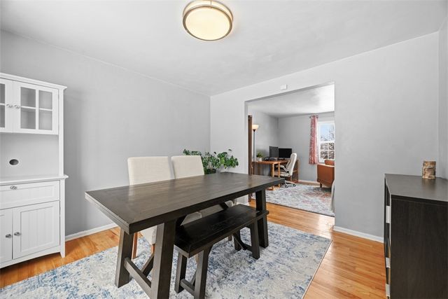 120 Knoll Dr, Penn Hills, PA 15147