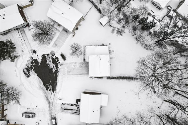 120 Knoll Dr, Penn Hills, PA 15147