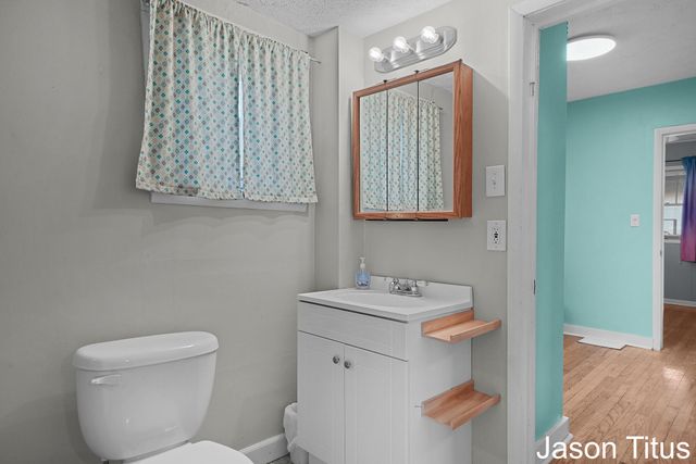 2507 Day Avenue Nw, City Of Walker, MI 49544