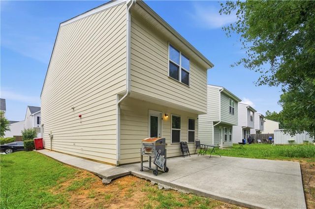2088 Belmont Circle, Conyers, GA 30012