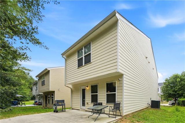 2088 Belmont Circle, Conyers, GA 30012