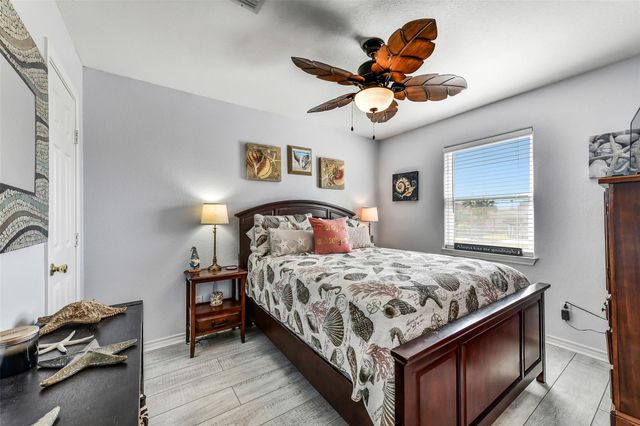 4130 Hardin Drive, Galveston, TX 77554