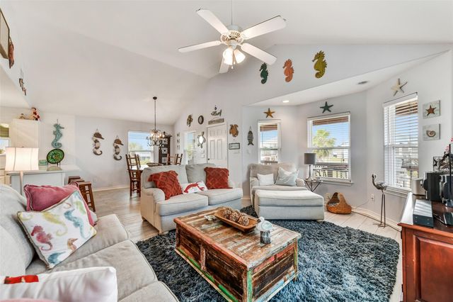 4130 Hardin Drive, Galveston, TX 77554