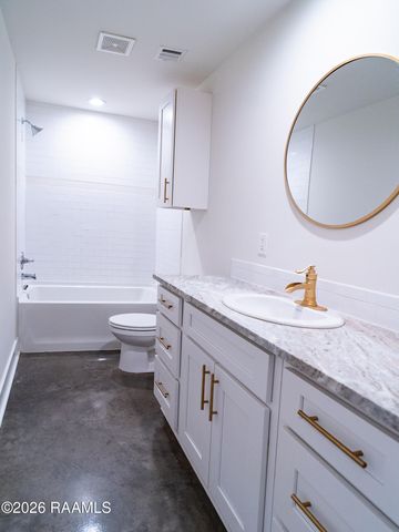110 Oak Plains Alley, Lafayette, LA 70508