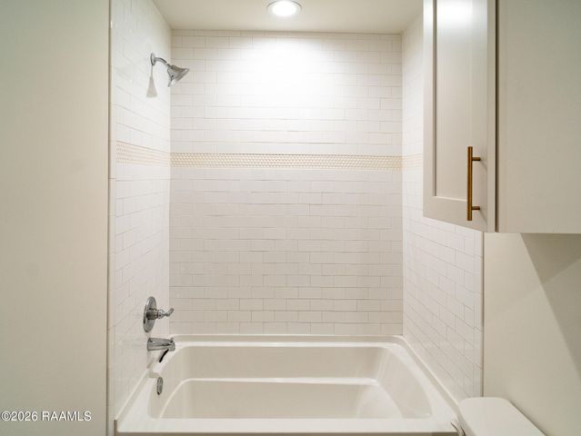 110 Oak Plains Alley, Lafayette, LA 70508