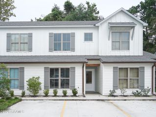 110 Oak Plains Alley, Lafayette, LA 70508