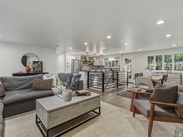 6851 S 2300 E, Cottonwood Heights, UT 84121