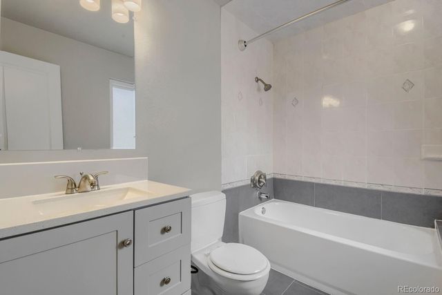 14896 E Caspian Place, Aurora, CO 80014