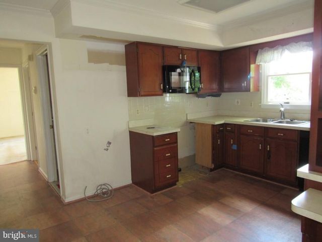 3107 MOORES RD, Baldwin, MD 21013