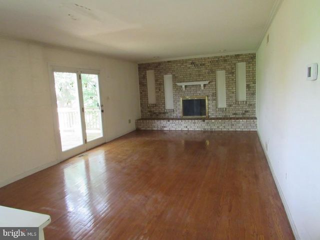 3107 MOORES RD, Baldwin, MD 21013