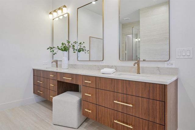 8650 San Fernando Way, Dallas, TX 75218