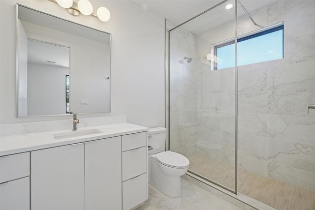 8650 San Fernando Way, Dallas, TX 75218