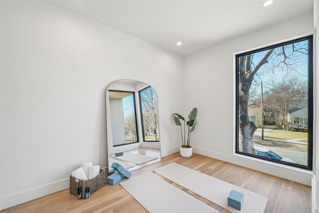 8650 San Fernando Way, Dallas, TX 75218