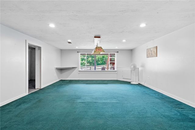 1311 Wickerham Dr, Carroll Twp, PA 15063