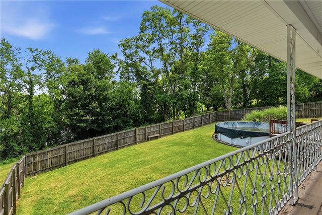 1311 Wickerham Dr, Carroll Twp, PA 15063