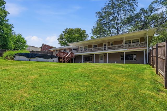 1311 Wickerham Dr, Carroll Twp, PA 15063