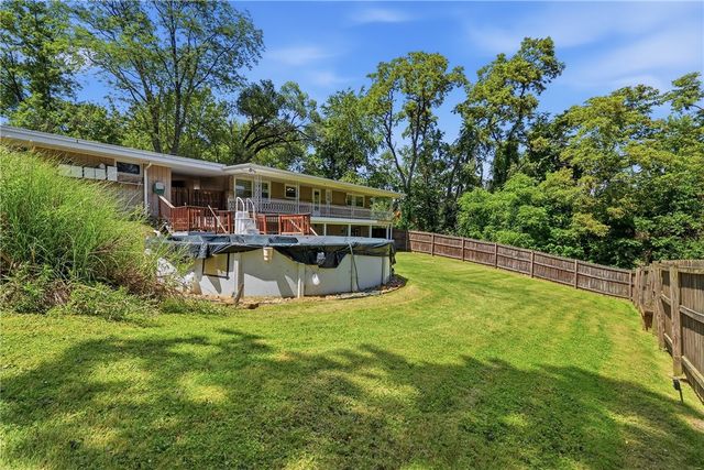 1311 Wickerham Dr, Carroll Twp, PA 15063