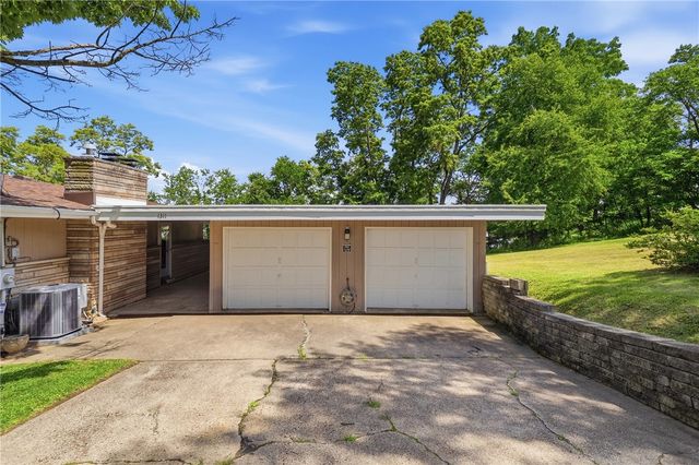 1311 Wickerham Dr, Carroll Twp, PA 15063