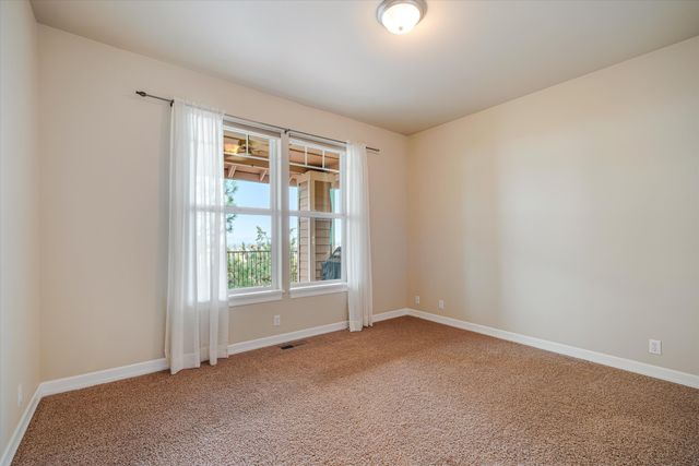 3269 NW Fairway Heights Drive, Bend, OR 97703