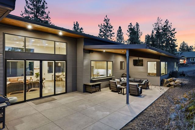 5510 S Russell Ln, Spokane, WA 99224