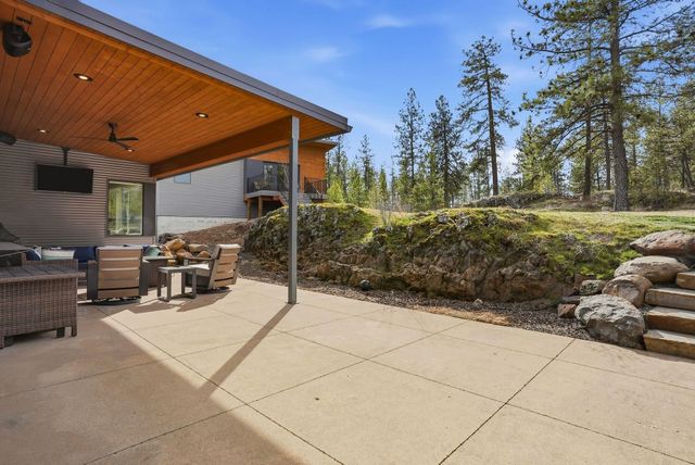 5510 S Russell Ln, Spokane, WA 99224