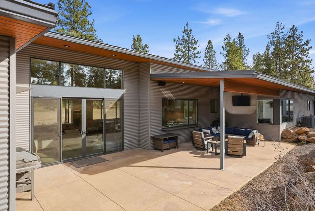 5510 S Russell Ln, Spokane, WA 99224