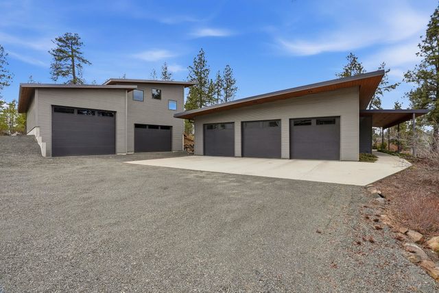 5510 S Russell Ln, Spokane, WA 99224