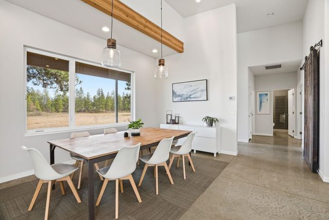 5510 S Russell Ln, Spokane, WA 99224