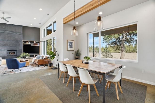 5510 S Russell Ln, Spokane, WA 99224