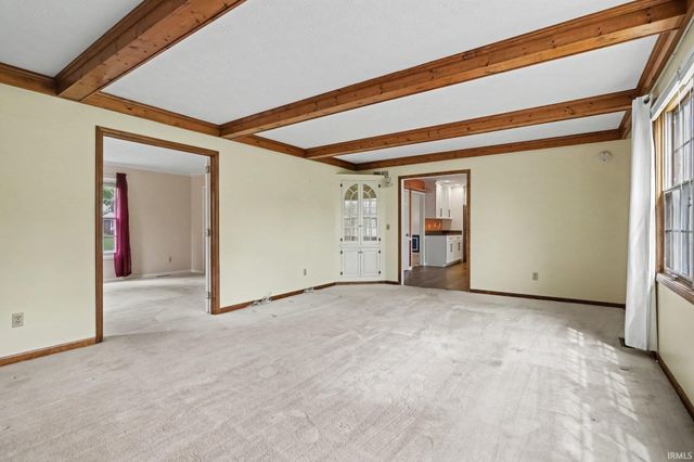 15518 Spring Meadow Lane, Granger, IN 46530