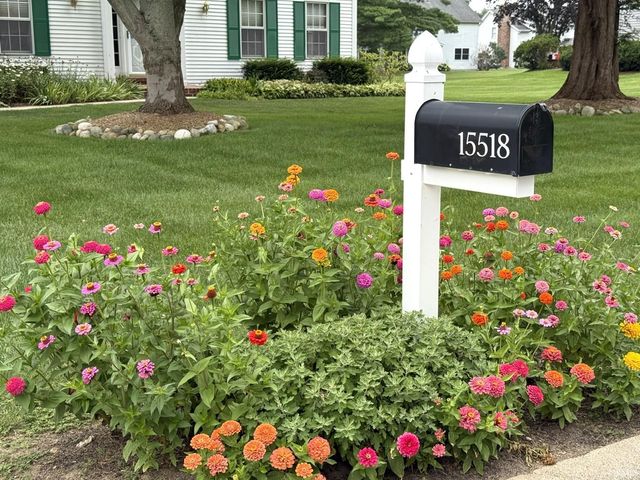 15518 Spring Meadow Lane, Granger, IN 46530