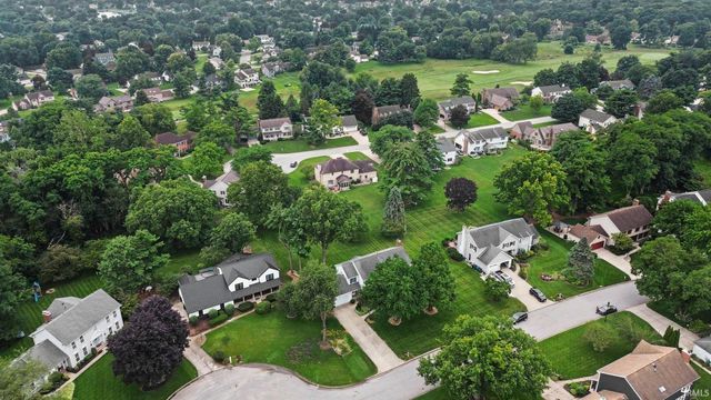 15518 Spring Meadow Lane, Granger, IN 46530