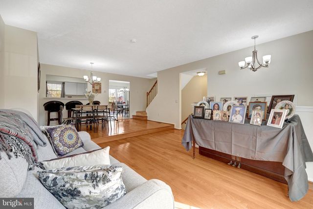 3621 BUCKEYE CT, Fairfax, VA 22033