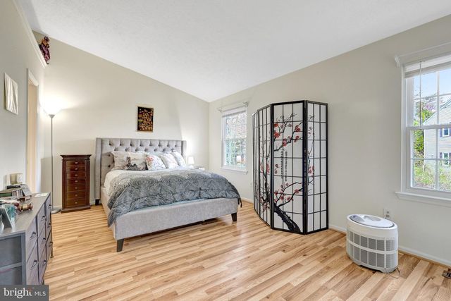 3621 BUCKEYE CT, Fairfax, VA 22033