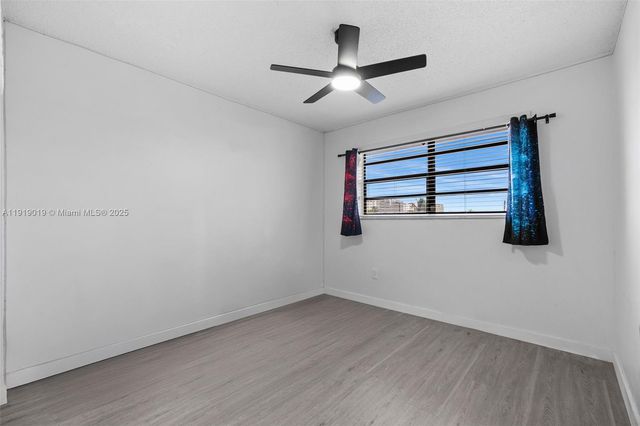 10936 NW 7th St 1003, Miami, FL 33172