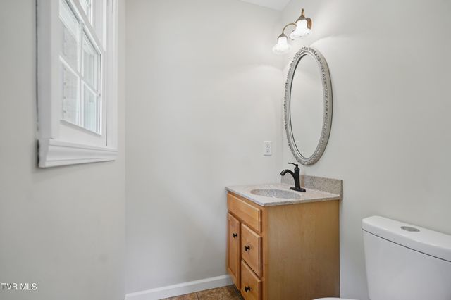 536 Chadwell Road, Kingsport, TN 37660