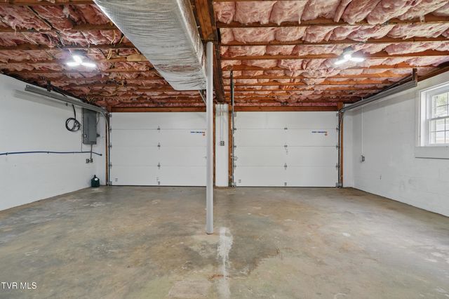 536 Chadwell Road, Kingsport, TN 37660