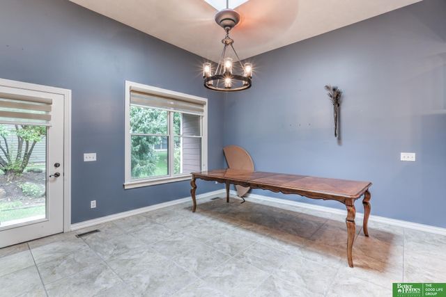 15704 Hartman Avenue, Omaha, NE 68116
