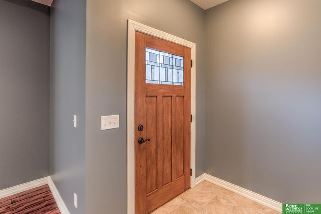 15704 Hartman Avenue, Omaha, NE 68116