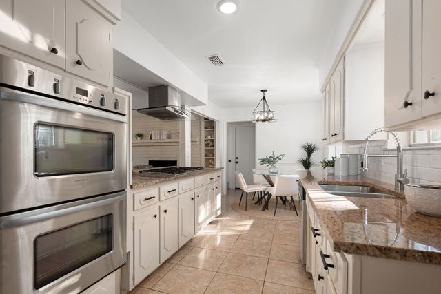 1204 Janwood Drive, Plano, TX 75075