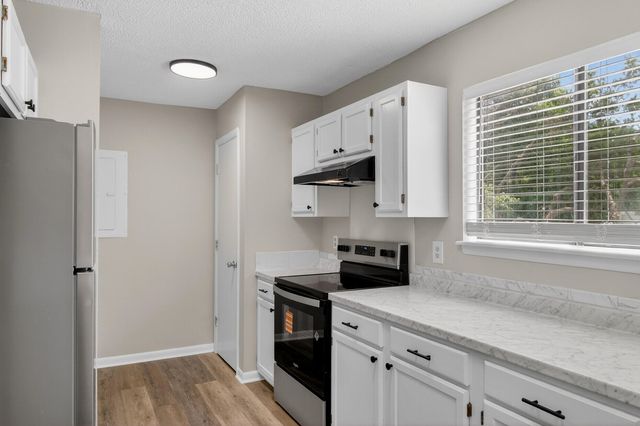 1530 Fort Johnson Road Apt 1e, Charleston, SC 29412