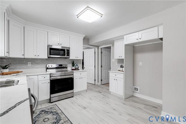 9916 Kingussle Ln, Richmond, VA 23236