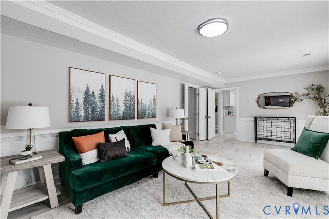 9916 Kingussle Ln, Richmond, VA 23236